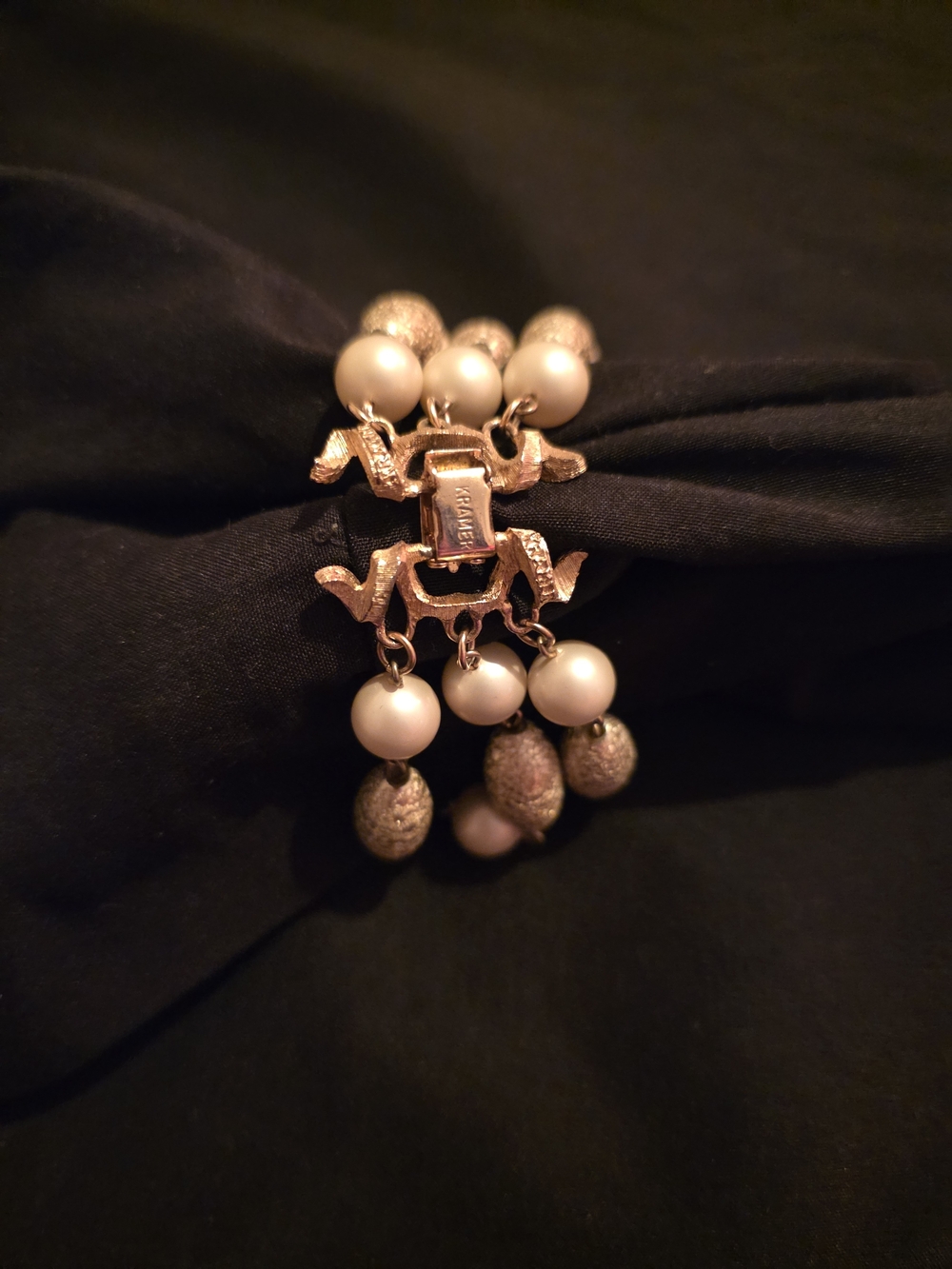 Pearl-Drop Gold-Tone Bracelet with Cream Beads